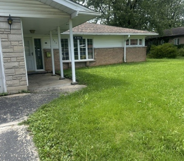 353 Westgate Drive - Photo 1