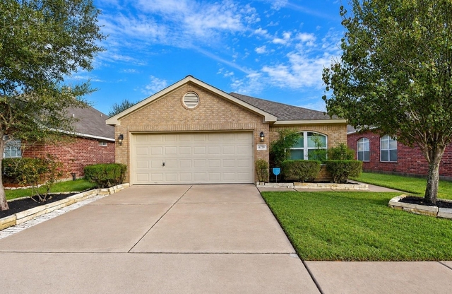 6730 Albion Cresent Drive - Photo 1