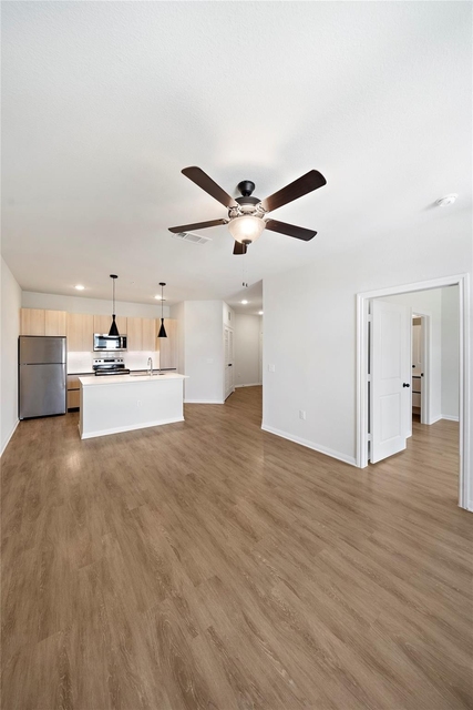17000 Bissonnet Street - Photo 1