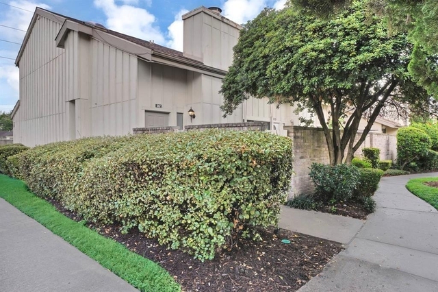 3162 Windchase Boulevard - Photo 1