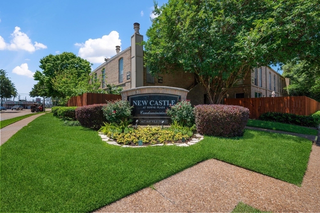 4649 Wild Indigo Street - Photo 1