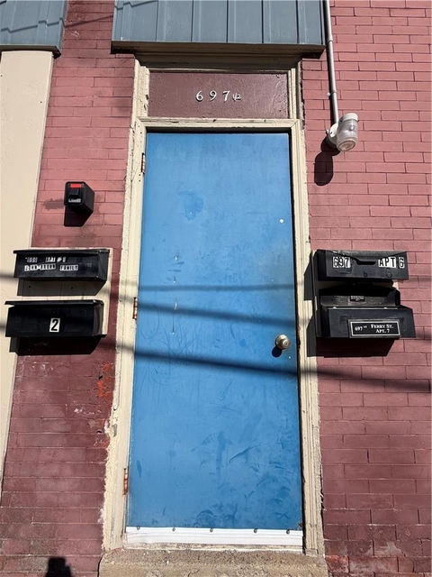 697 Ferry Street - Photo 1