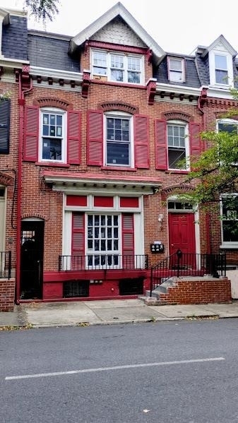 106 10th Street - Photo 1