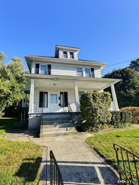 106 Myrtle Avenue - Photo 1