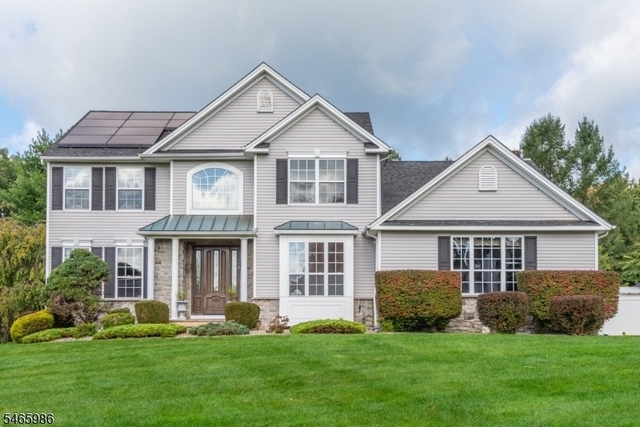 22 Saunders Ln - Photo 1