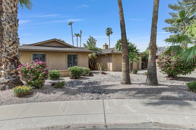 5909 E Marilyn Road - Photo 1