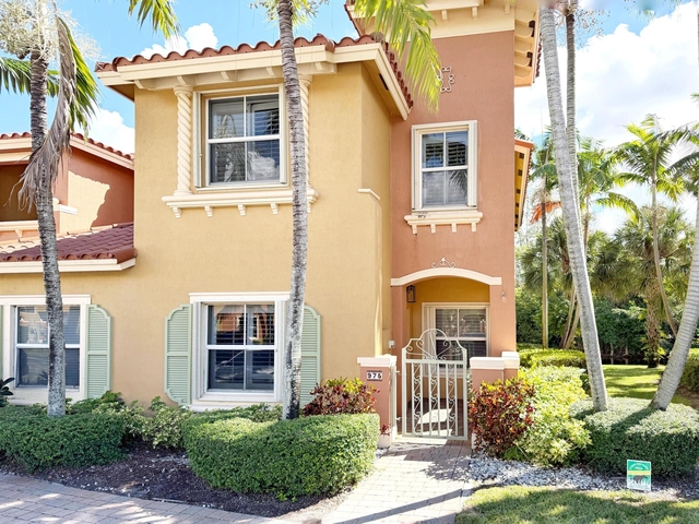 975 Sw 143rd - Photo 1