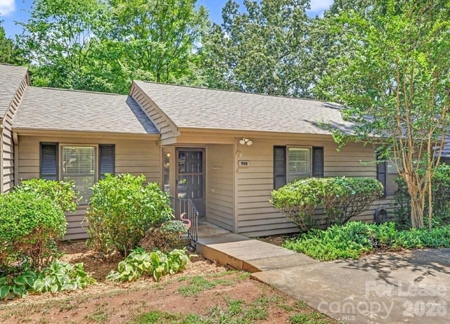 988 Cranberry Circle - Photo 1
