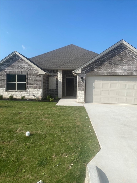 3005 Promenade Drive - Photo 1