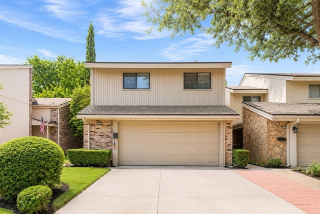1806 Lakecrest Court - Photo 1
