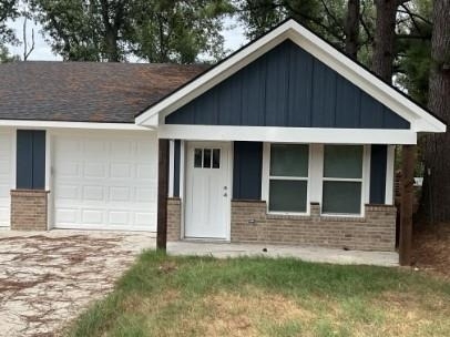 111 Chloe Drive - Photo 1