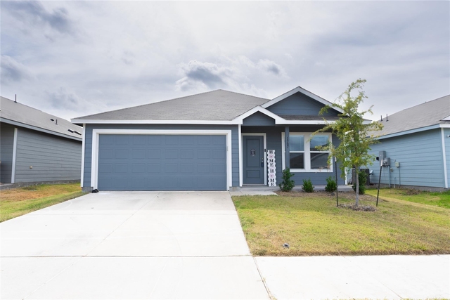 1307 Rodeo Circuit Way - Photo 1