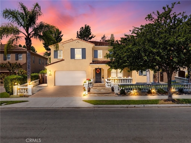 1009 Newhall Terrace - Photo 1
