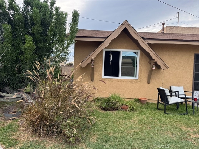 4296 Howard Ave - Photo 1