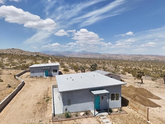 7608 Olympic - Photo 1