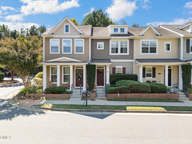 403 Legends Way - Photo 1