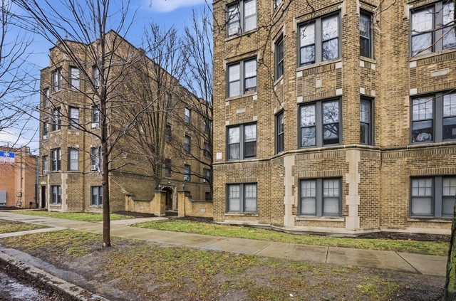 2336 W Addison Street - Photo 1