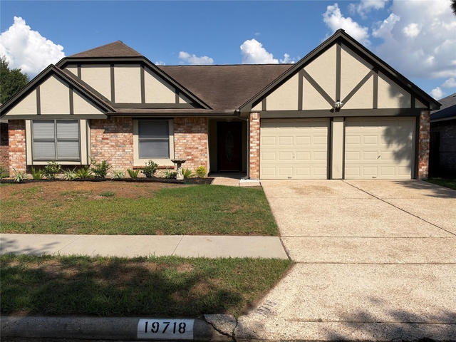 19718 Brentonridge Lane - Photo 1