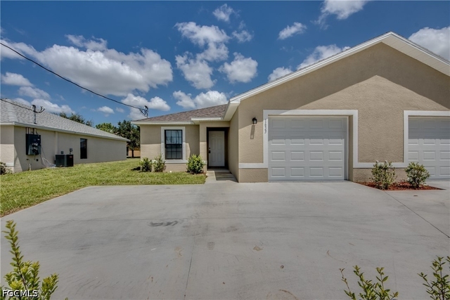 1635 Sw 33rd Street - Photo 1