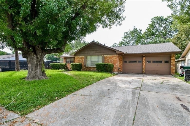 4401 Hummingbird Street - Photo 1