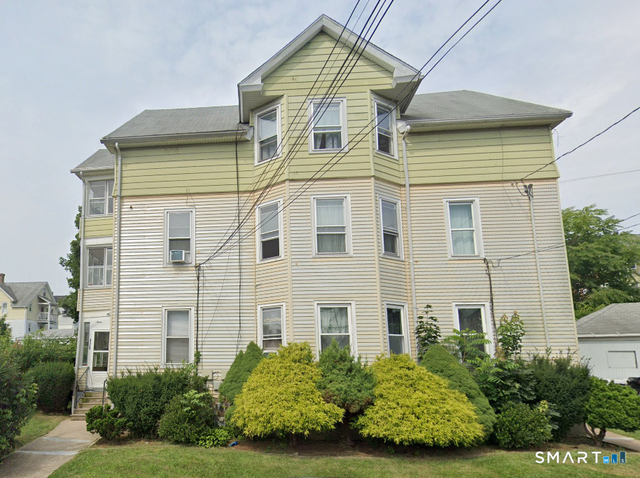 328 Chapman Street - Photo 1