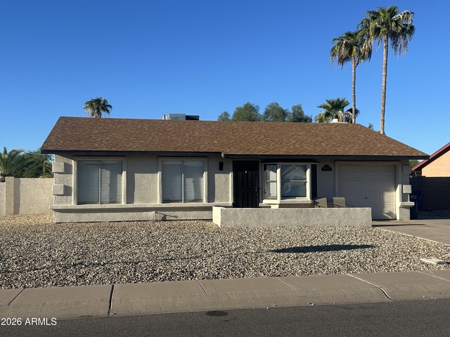 3430 W Tyson Street - Photo 1