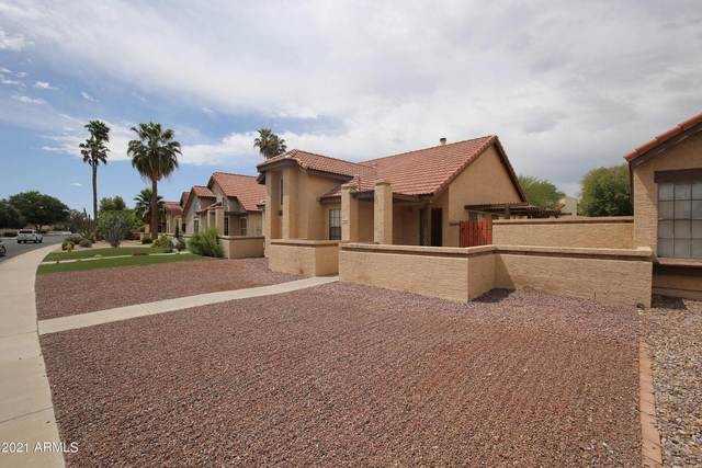 1820 E Secretariat Drive - Photo 1