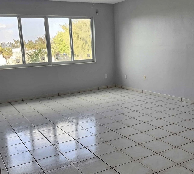 14840 Naranja Lakes Boulevard - Photo 1