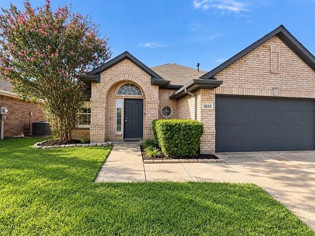5634 Indian Hill Drive - Photo 1