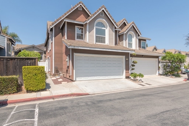 15876 Deer Trail Drive - Photo 1