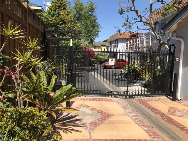 356 E 20th Street - Photo 1