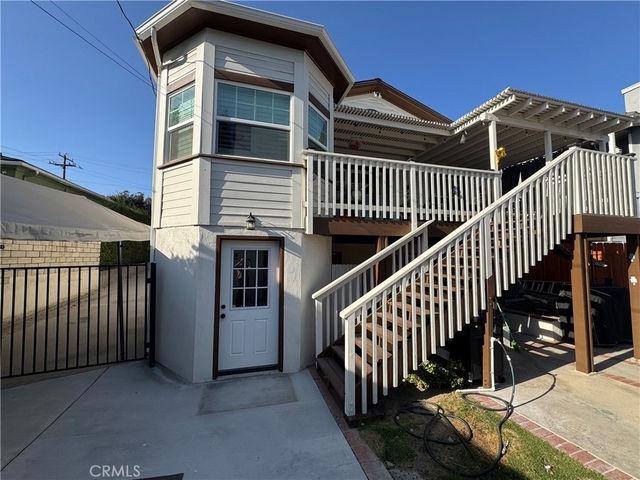 13508 Beverly - Photo 1