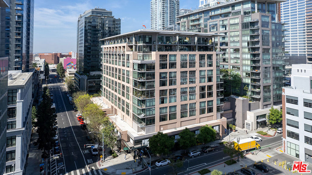 1111 S Grand Avenue - Photo 1