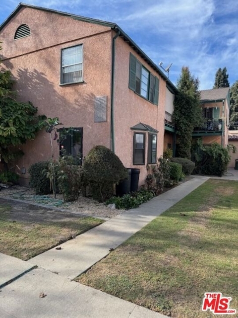 4305 Garthwaite Avenue - Photo 1