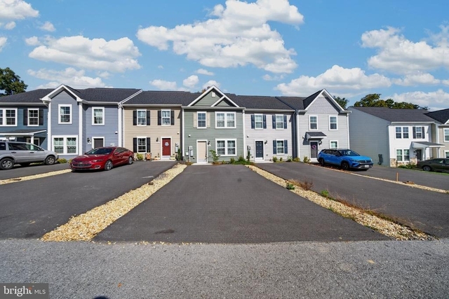 220 Gentle Breeze Drive - Photo 1