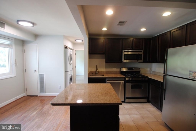 1221 N Quinn Street - Photo 1