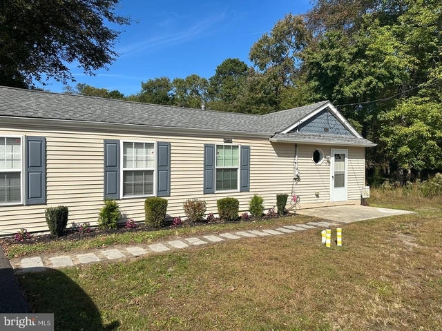 36 Overington Avenue - Photo 1