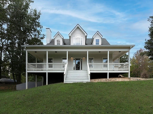 745 Fairmont - Photo 1