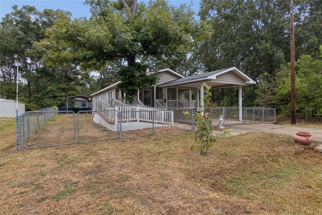 380 Antigua Drive - Photo 1