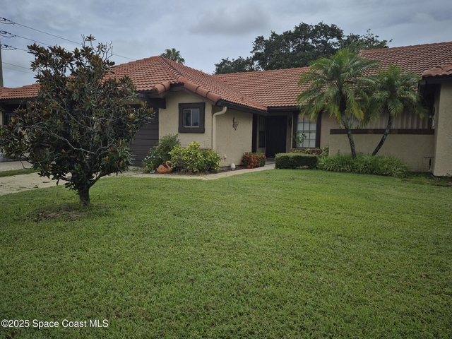 835 Regal Avenue Ne - Photo 1