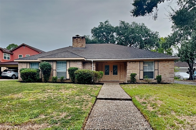 18014 Winsford Drive - Photo 1