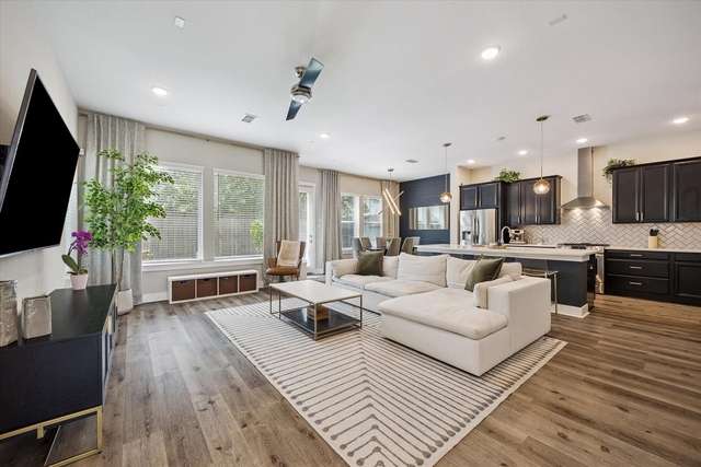 1415 Biondo Way - Photo 1