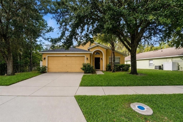 403 Sandy Ridge Drive - Photo 1