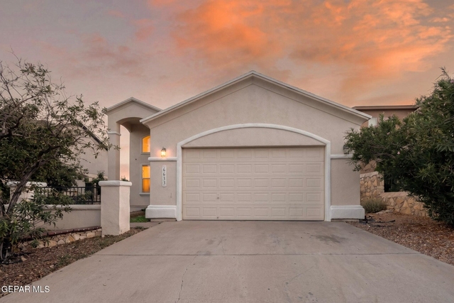 6633 Cabana Del Sol Drive - Photo 1