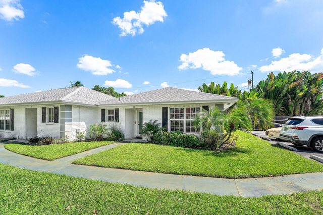 2840 Sw 14th Street - Photo 1