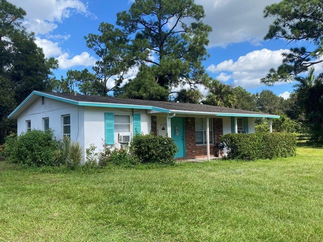 2141 B Road - Photo 1