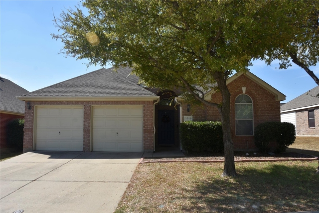 2312 Monroe Drive - Photo 1