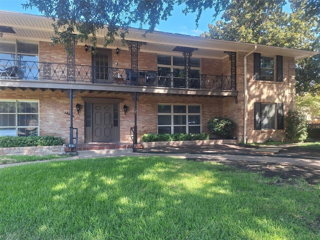 6131 Bandera Avenue - Photo 1