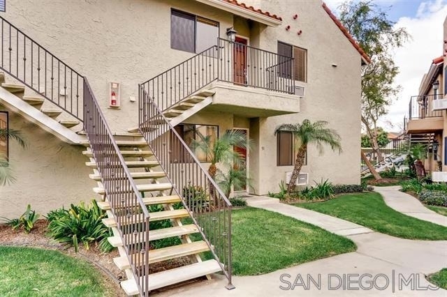 8217 Jade Coast - Photo 1