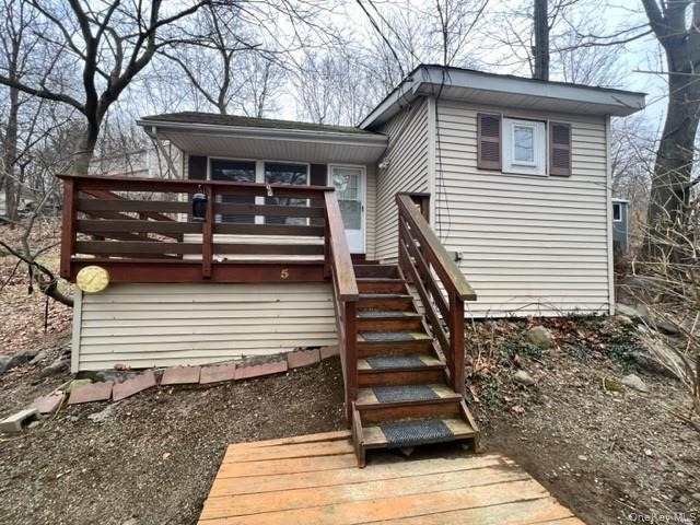 54 Sterling Road - Photo 1